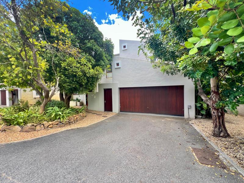 5 Bedroom Property for Sale in Beach Estate Western Cape